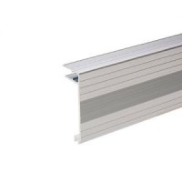 Adam Hall 6113 Aluminijumski poklopac profi za 9.5mm materijal